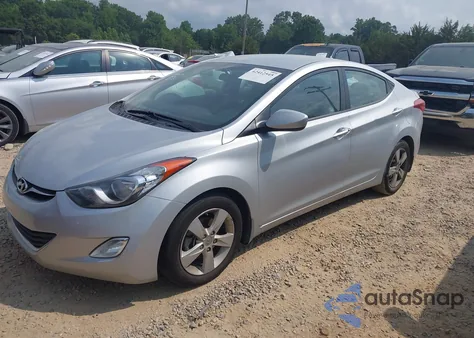 2013 Hyundai Elantra Gls z USA, uszkodzony, nr VIN 5NPDH4AE1DH368529